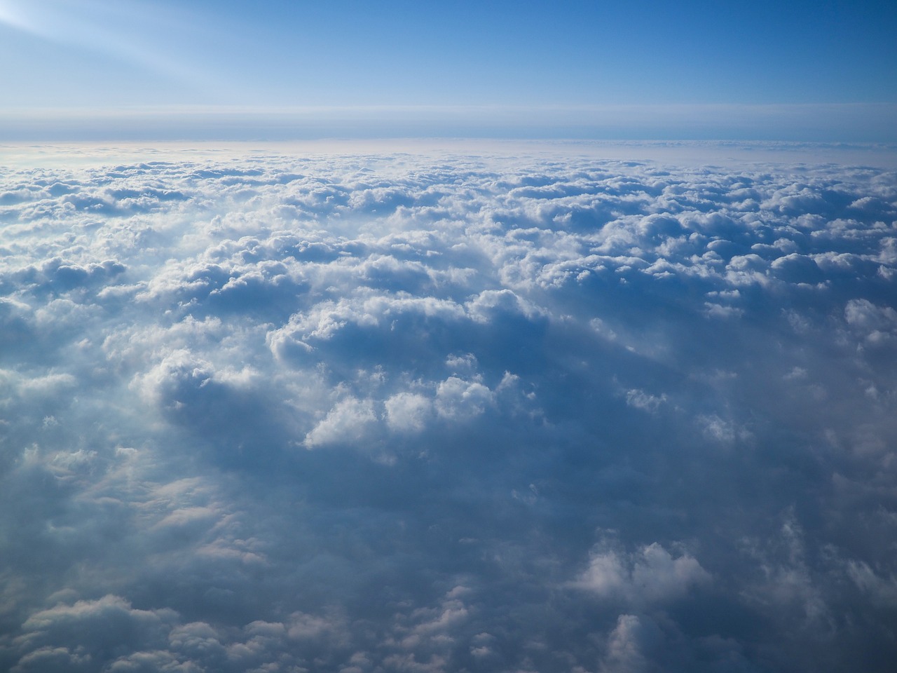 sky, blue, cloud-2546570.jpg