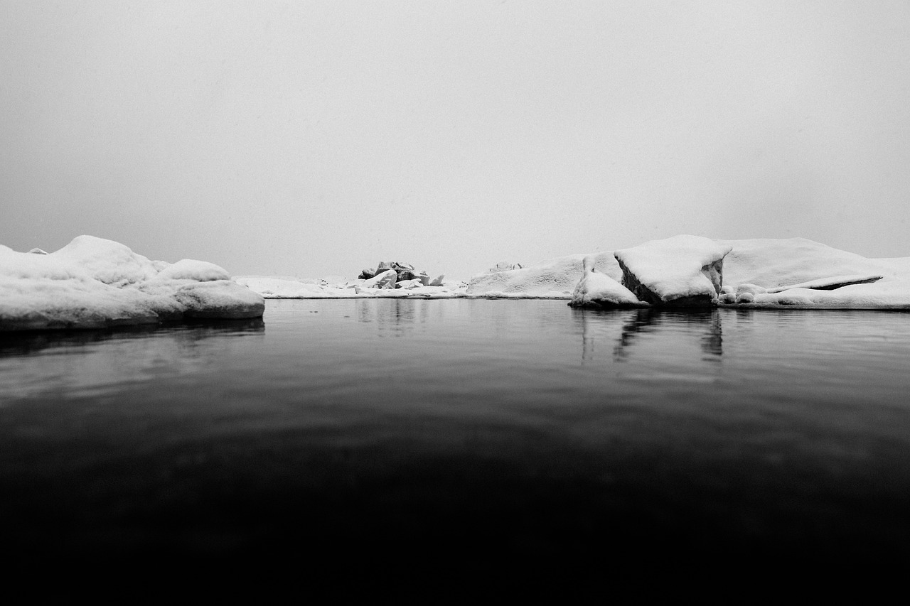 iceberg, iceland, floating ice-371414.jpg