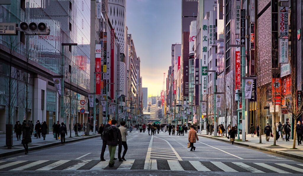 buildings, people, road-5655593.jpg