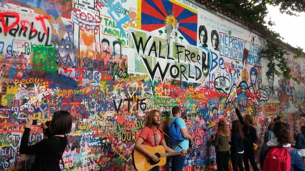 graffiti, popular culture, lennon wall-1634518.jpg