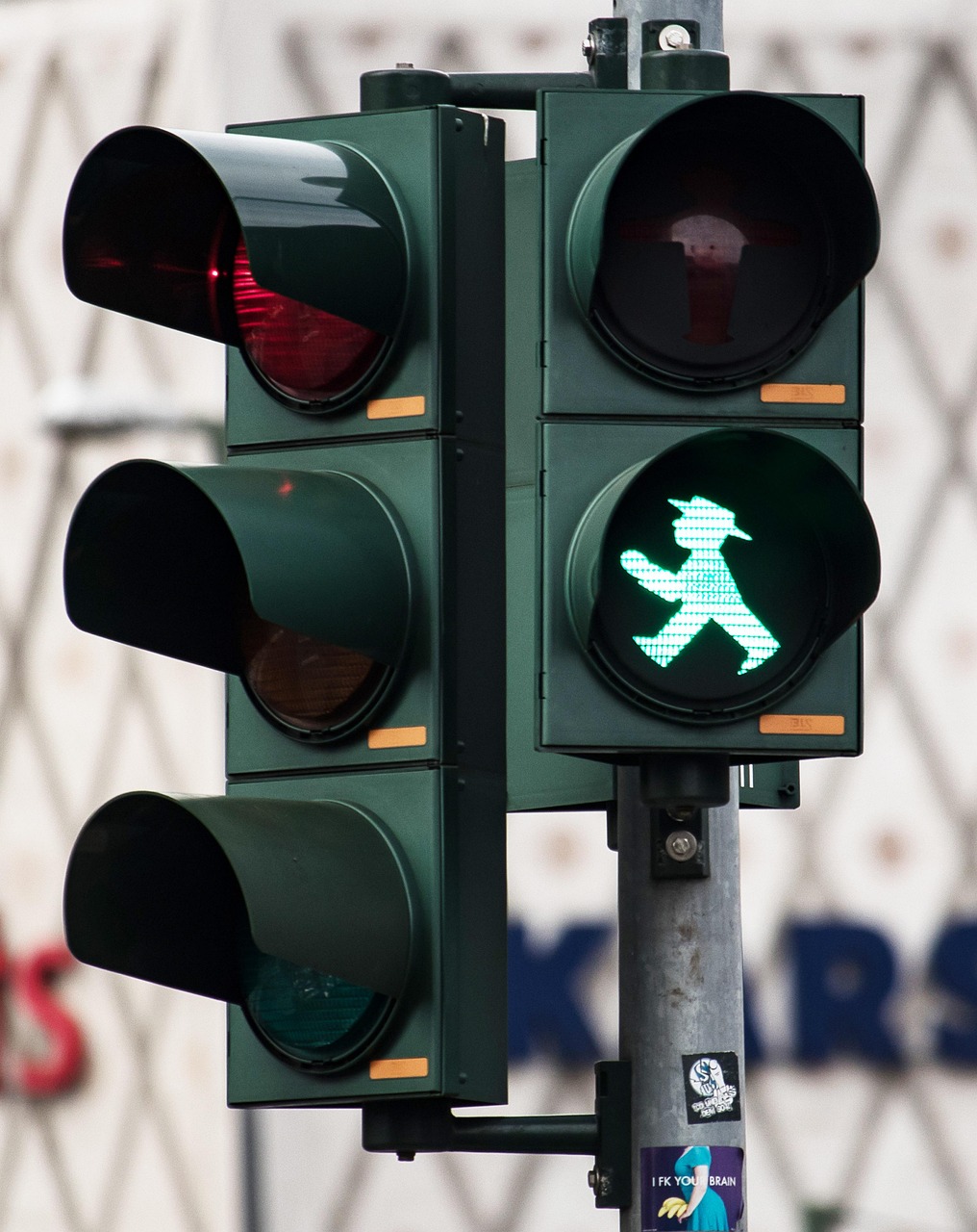traffic light, traffic lights, road traffic, traffic light man, traffic light signal, light signal, pedestrian, traffic light, traffic light, traffic light, traffic light, traffic light, traffic lights-3934175.jpg